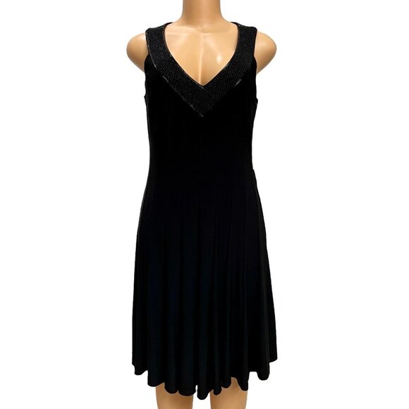 Lauren Ralph Lauren Dresses & Skirts - Lauren Ralph Lauren Black Beaded V Neck Pleated A Line Sleeveless Lined Dress 8